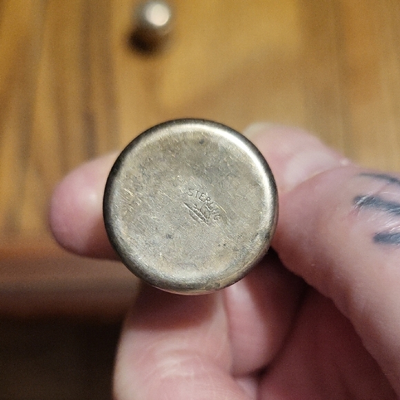 Elegant Silver Salt and Pepper Shakers - Picture 2 of 6